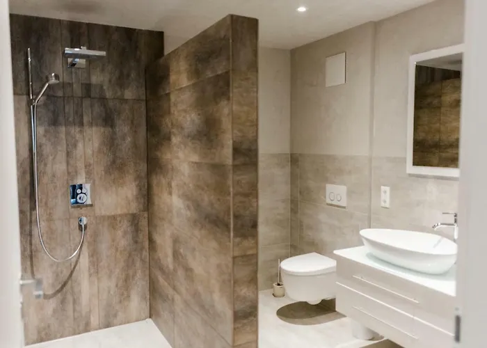 Brehm Living Apartamento Kandel